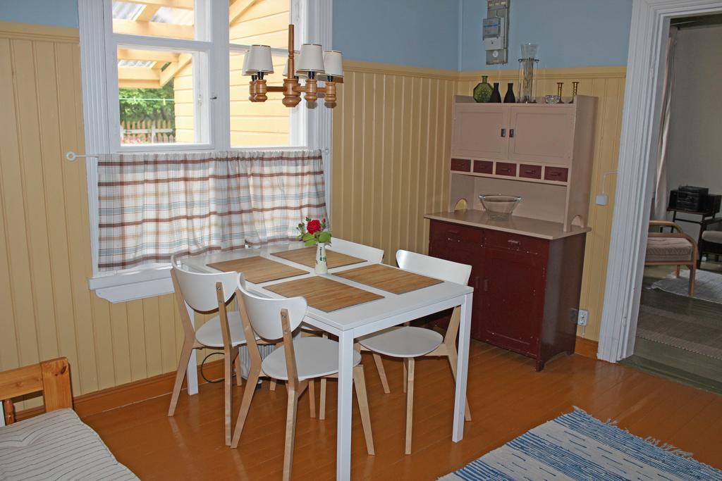 Slottsbaedden Apartman Raseborg Szoba fotó