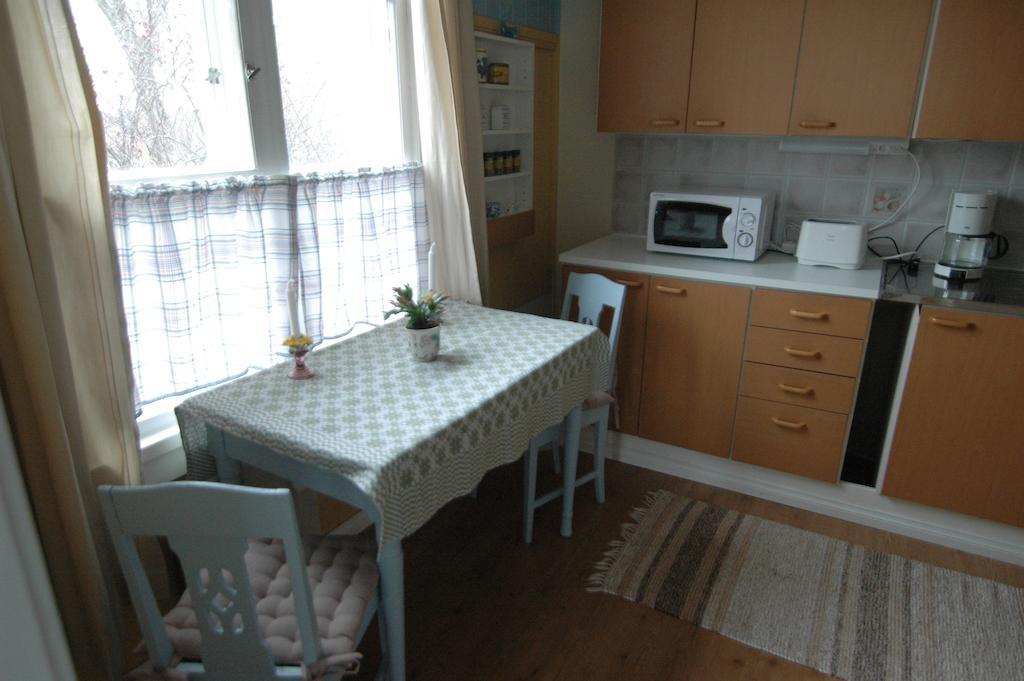 Slottsbaedden Apartman Raseborg Szoba fotó